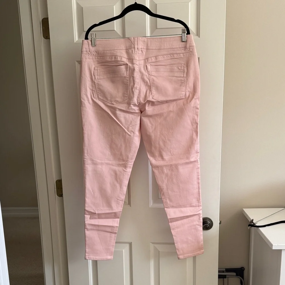 Democracy Light Pink Skinny Jeans NWT - Picture 3 of 3